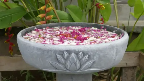 Product image of the product “Bandung - Bowl with lotus motive, single flower, Ø 50 cm | cast stone ”
